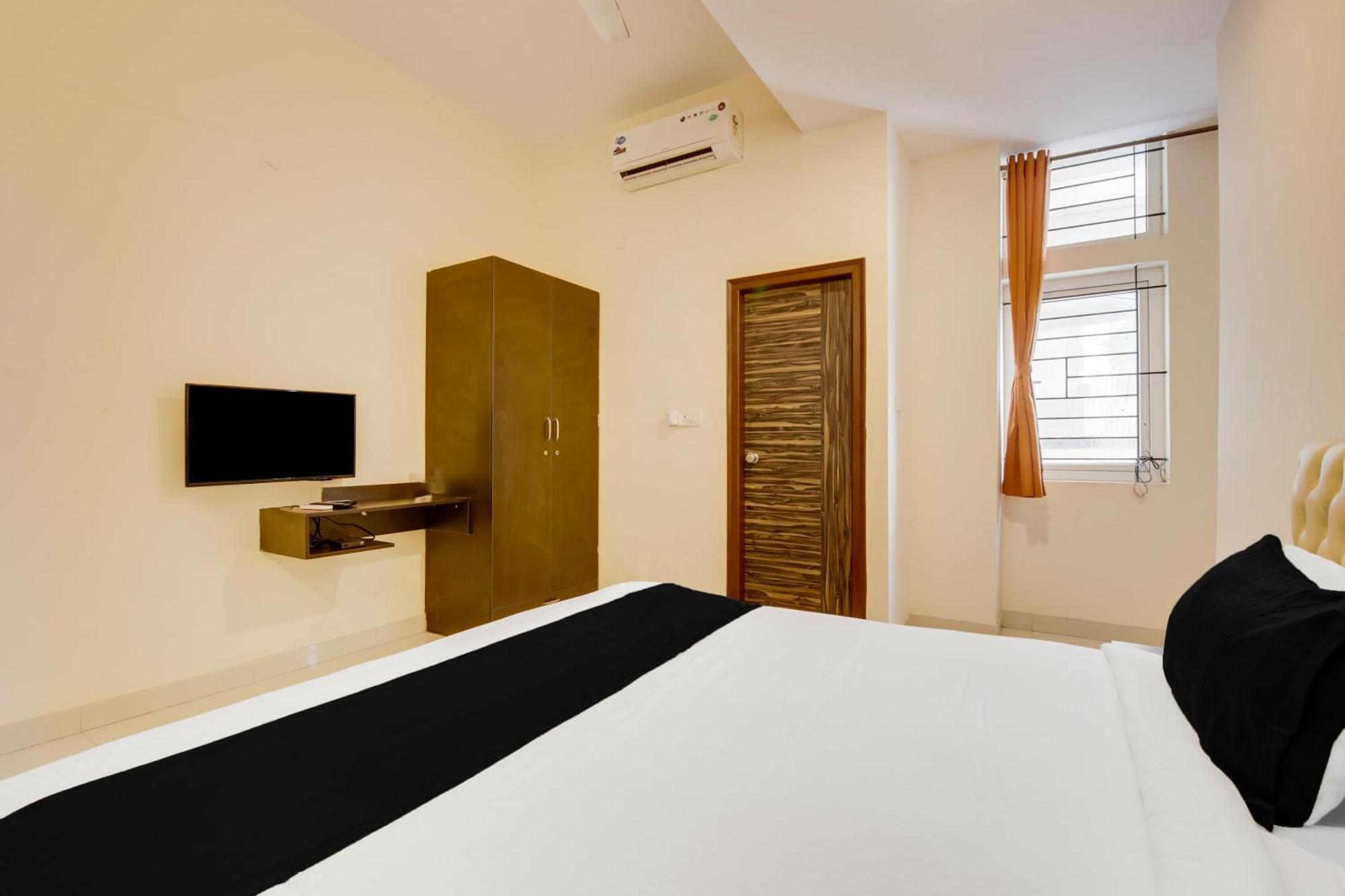 Super Townhouse Hbr Layout Bangalore Exterior foto