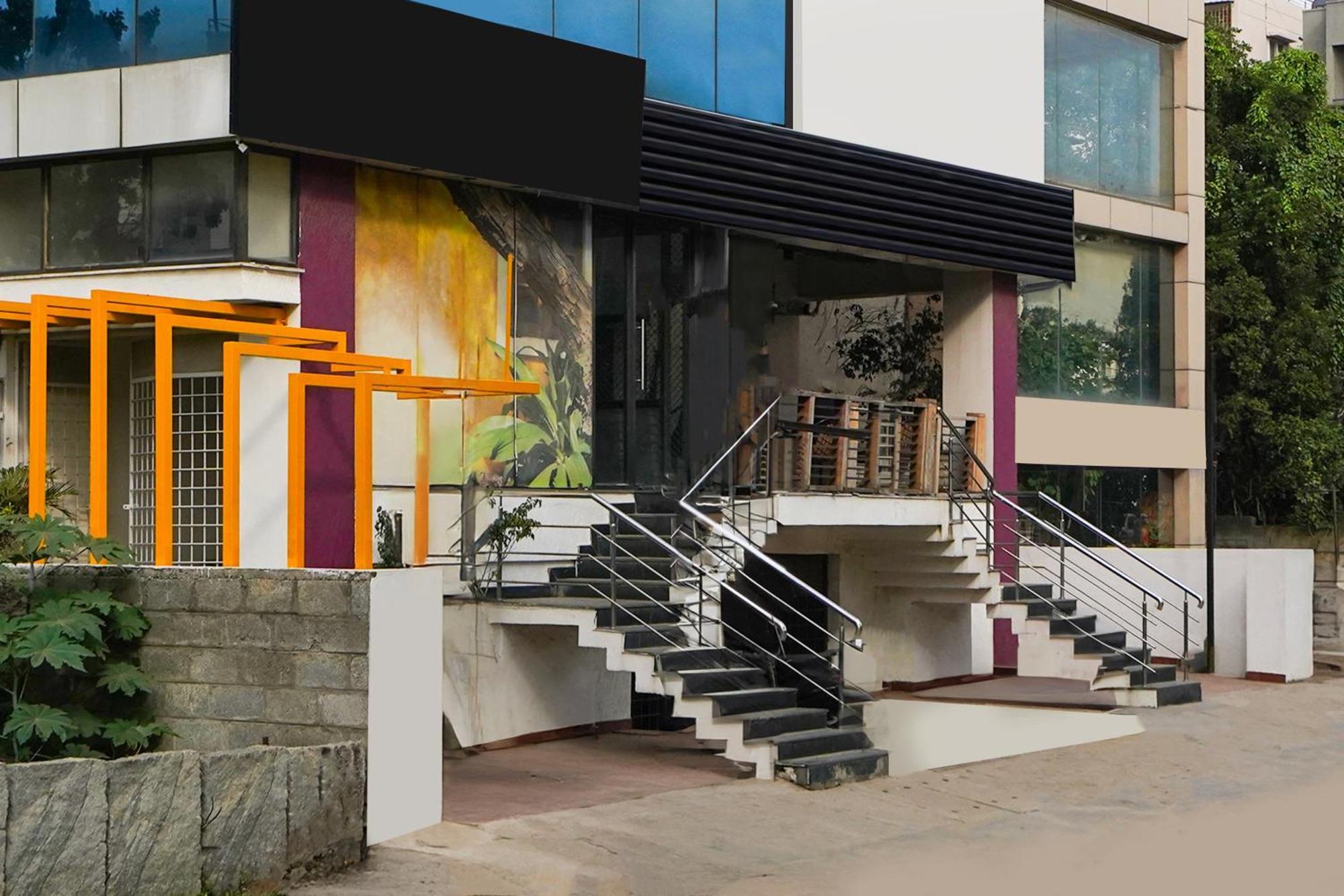 Super Townhouse Hbr Layout Bangalore Exterior foto